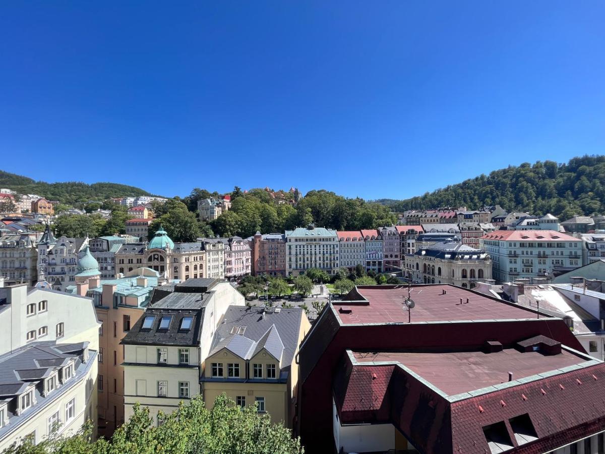Bohemian City - Amazing View, Garage Karlovy Vary Dış mekan fotoğraf